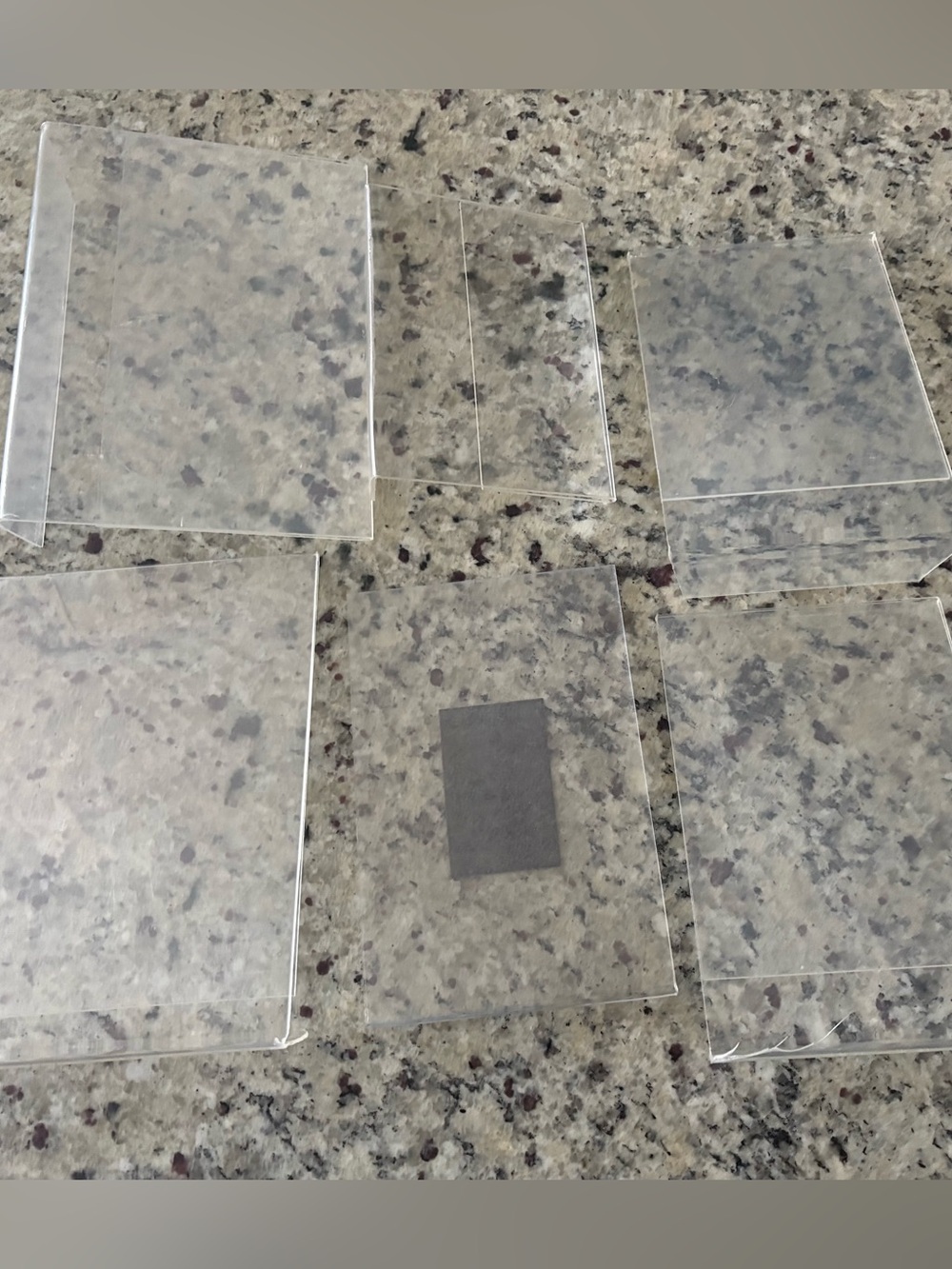 6 plastic picture frames 3 have cracked stands & 1 has a magnet
